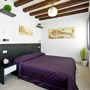 2* Affittacamere Margherita House