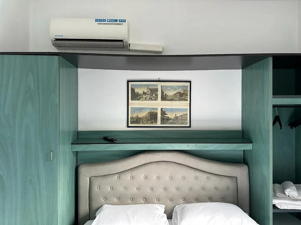 Venice Guest House 0*,